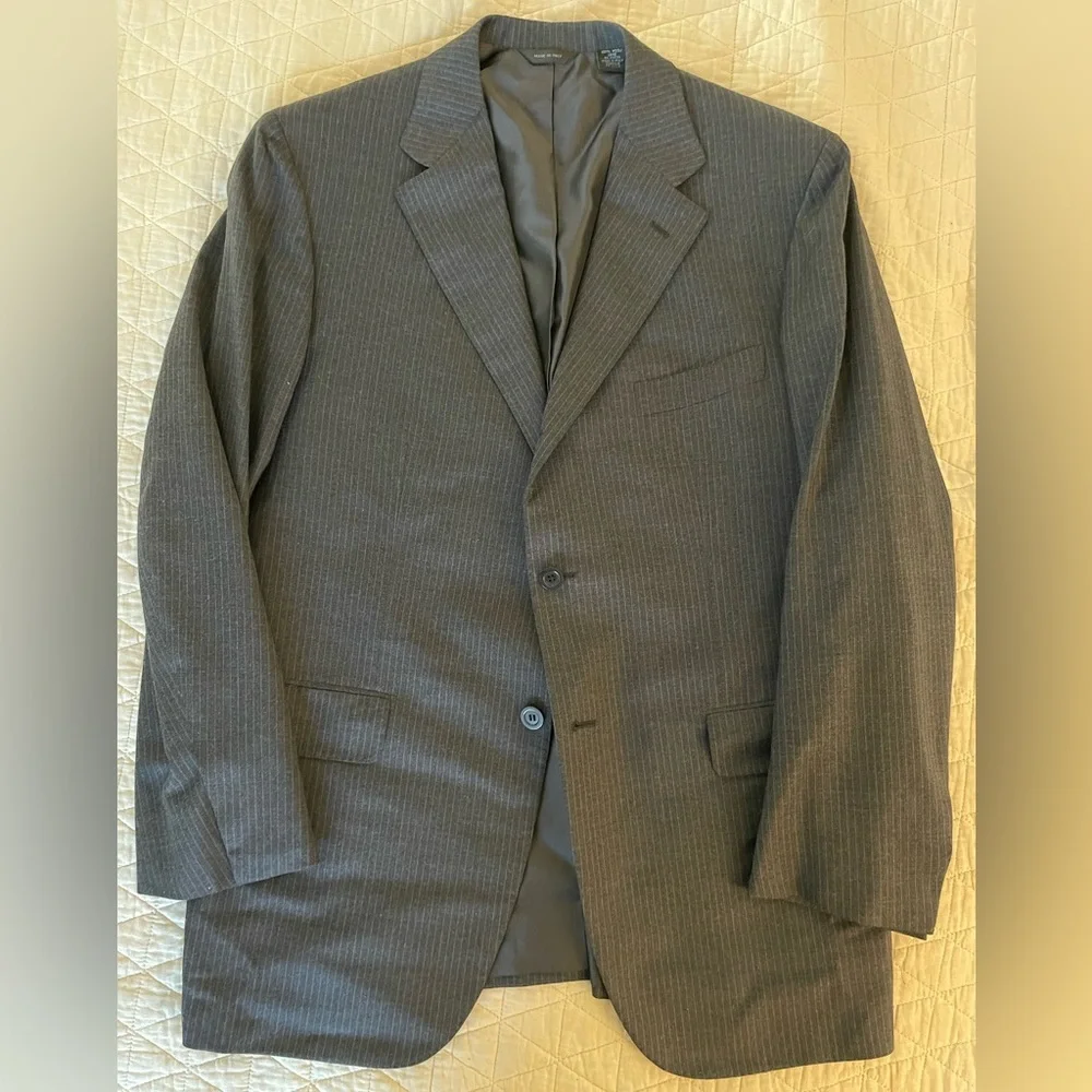 DONNA KARAN made In‎ Italy Subtle Stripe Wool Suit Jacket in Charcoal 43 R $1995